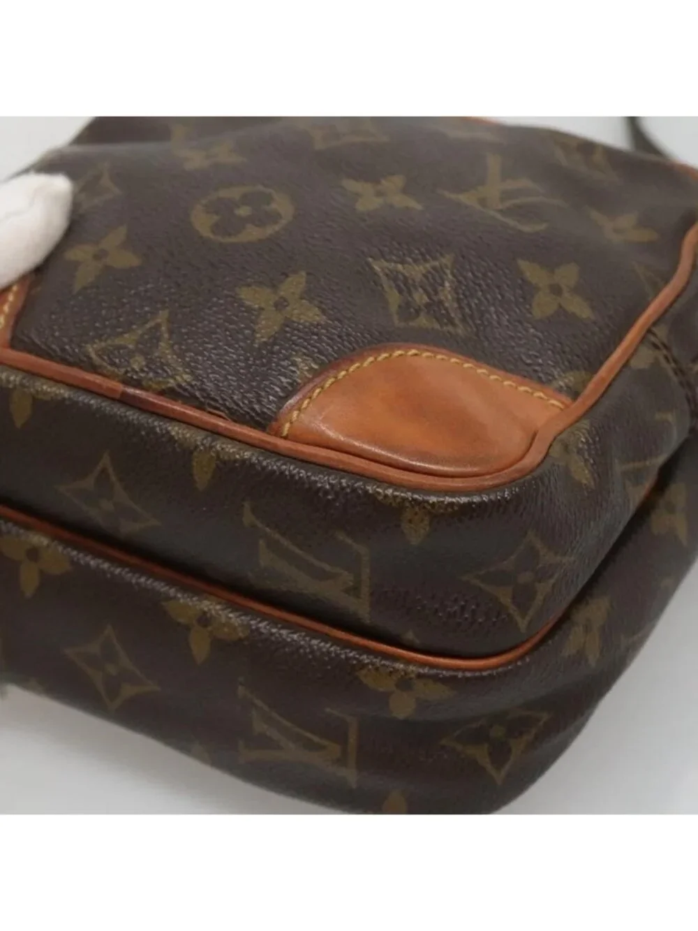 LOUIS VUITTON pre owned